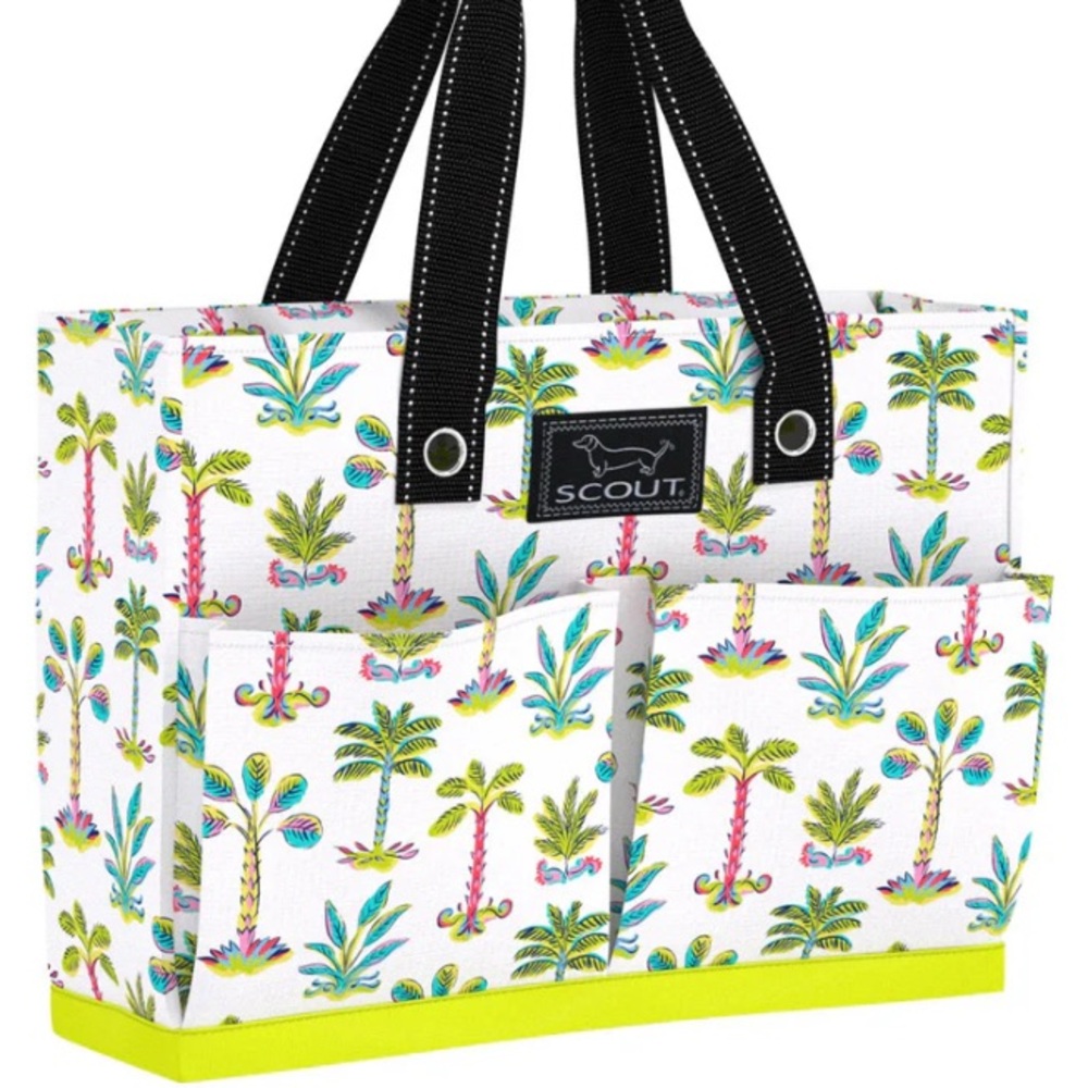 Scout White and Green Tote Bag with Structured Design